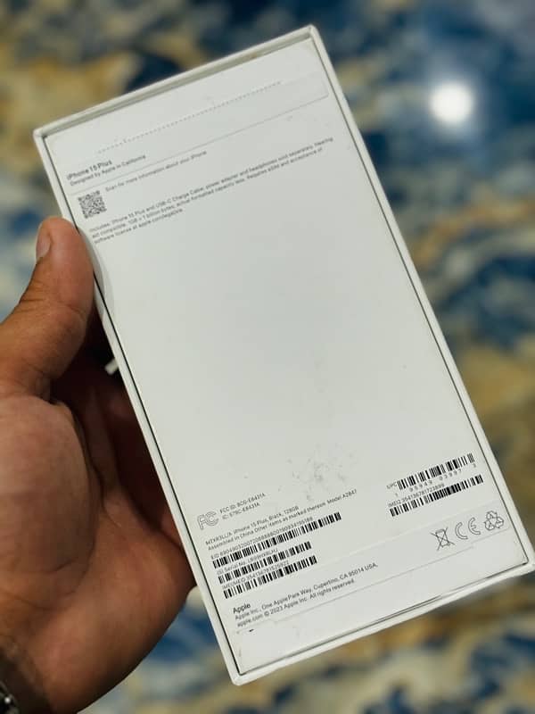 IPHONE 15 plus (URGENT SALE) 8