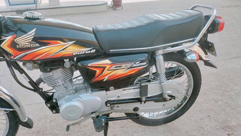 Honda 125 unregistered 5