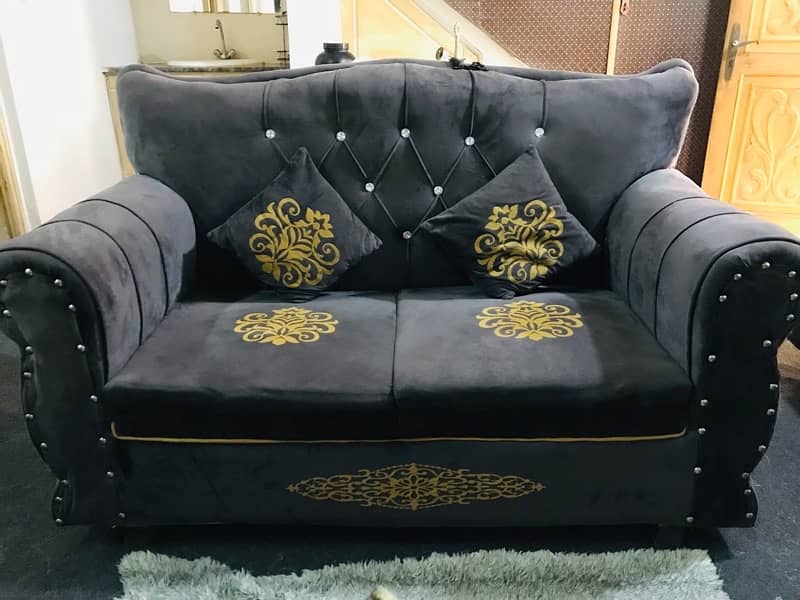 3 seater sofa set 0