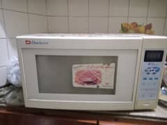 i m selling my microwave oven in a very good condition