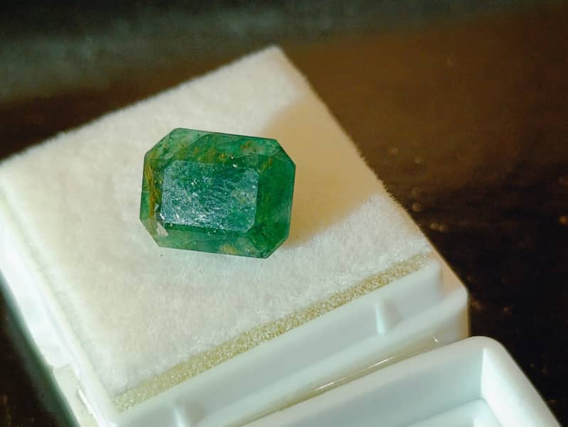 Natural Emerald | Origin SWAT | 4.57ct 0