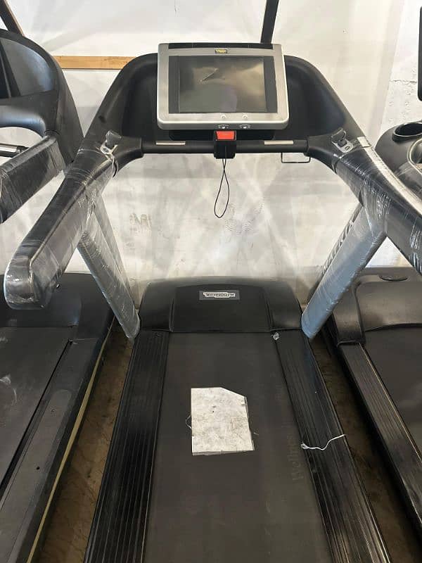 Commercial Treadmills / USA Treadmills/ Elleptical /Domestic Treadmill 4