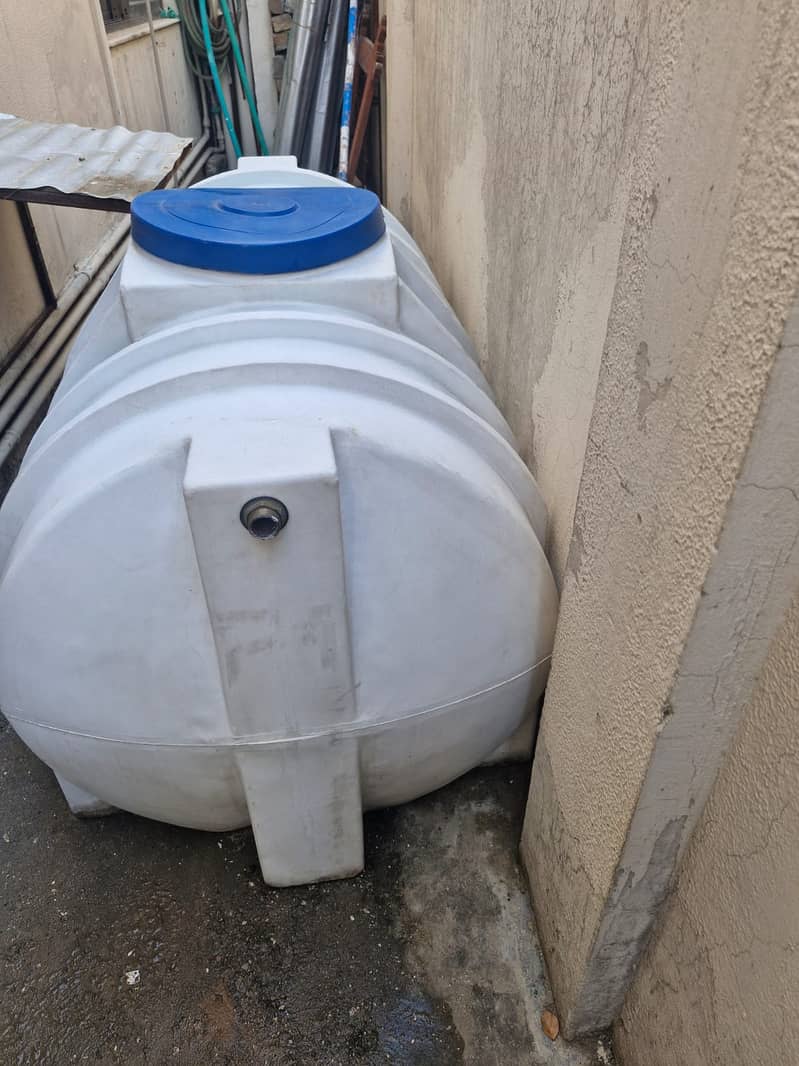 Water tank for sale 1