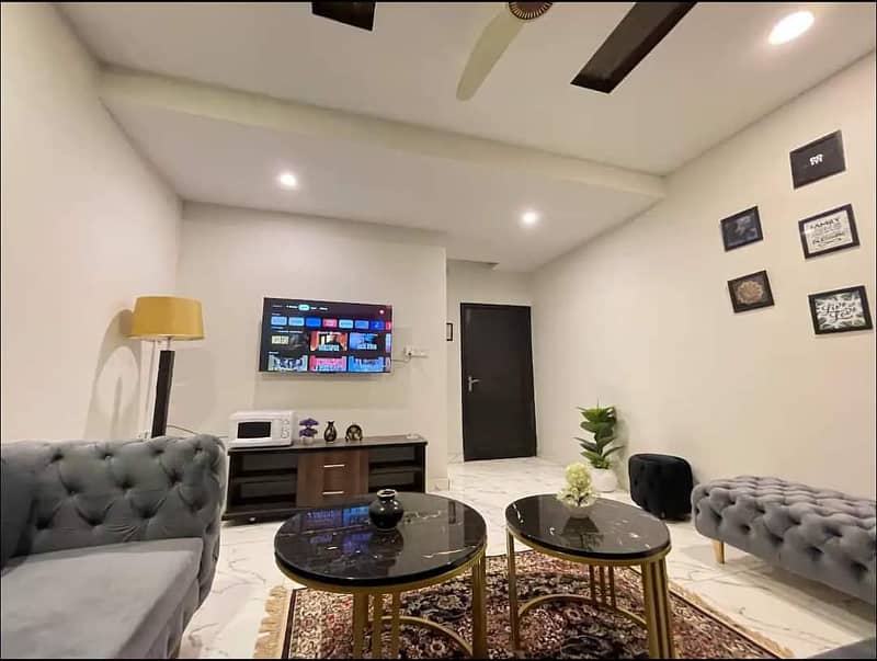 Luxury Apartment for Short Stay/full day Rent in Bahria Town Lahore 3