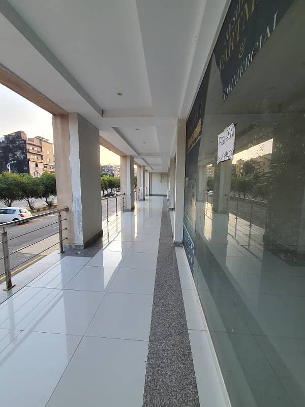 Ground Floor Shop For Rent In Bahria Square Commercial 3