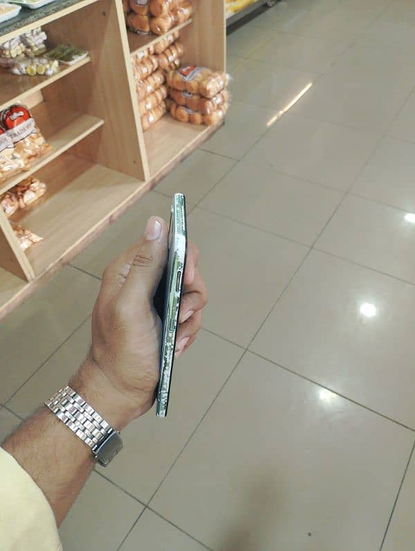 vivo s1 only kit back  roughf only 3