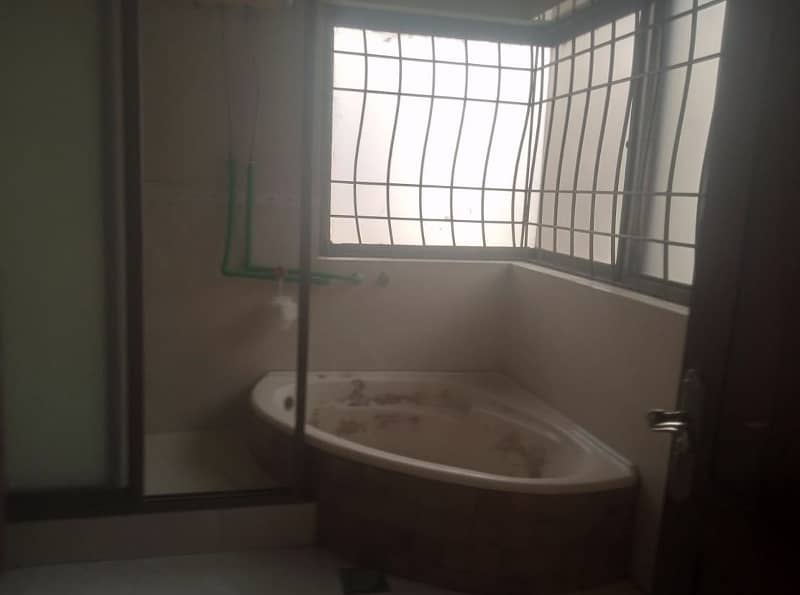 Semi Furnished 01 Kanal Beautiful Upper Portion Lower Portion Locked Available For Rent 3