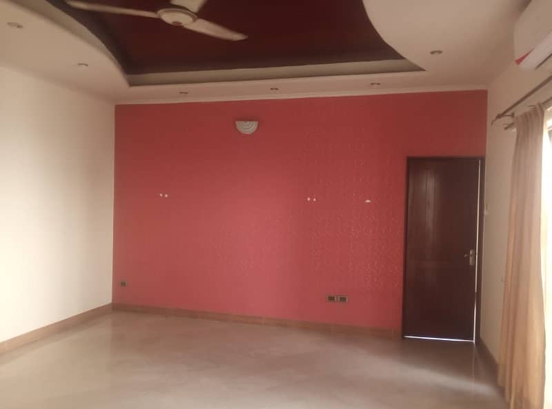 Semi Furnished 01 Kanal Beautiful Upper Portion Lower Portion Locked Available For Rent 6