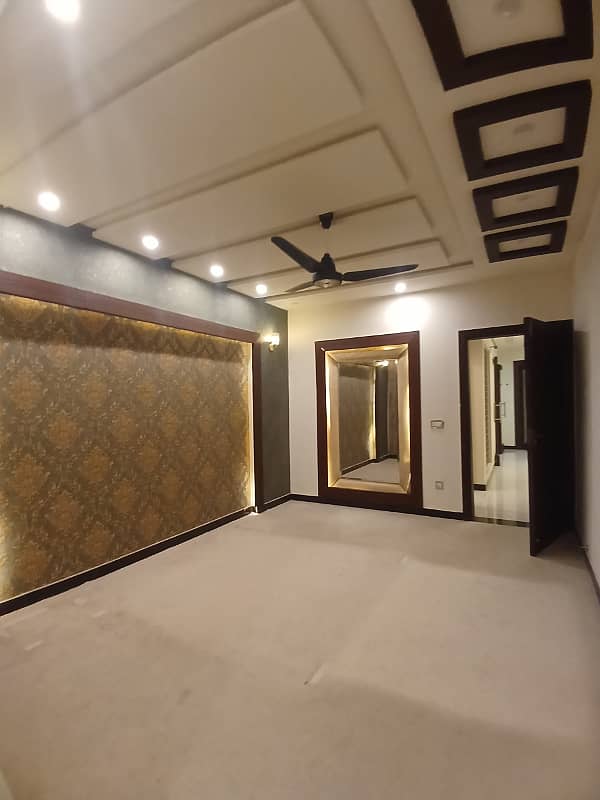 12 Marla Brand New Tipe Upper Portion Available For Rent in E1 Block Johar Town Lahore 4