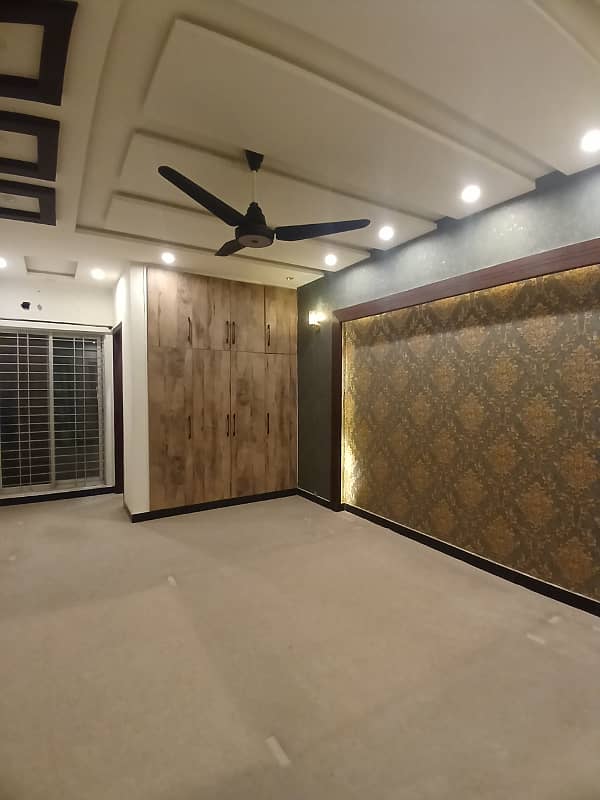 12 Marla Brand New Tipe Upper Portion Available For Rent in E1 Block Johar Town Lahore 6