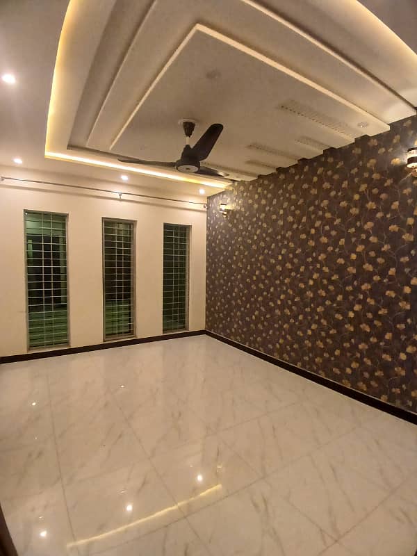 12 Marla Brand New Tipe Upper Portion Available For Rent in E1 Block Johar Town Lahore 9