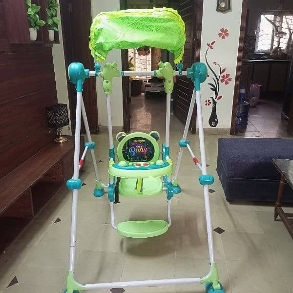 BABY SWING FOR SALE 0