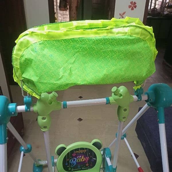 BABY SWING FOR SALE 3