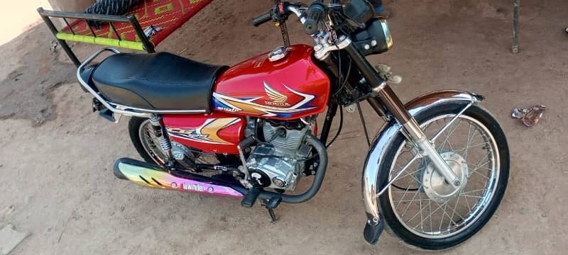 Honda 125 golden number 1