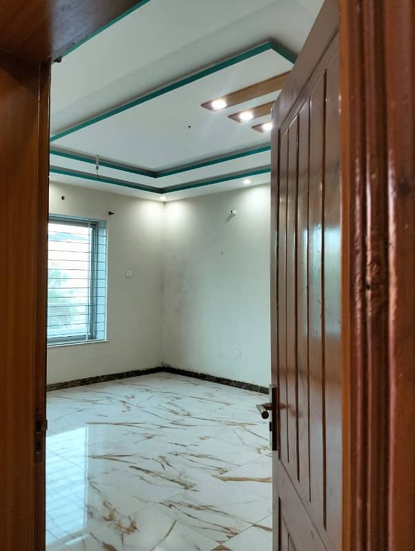 10 Marla Upper Portion For Rent Phase 1 Wapda Town A Block 1