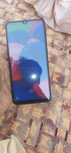 samsung a30s . 4.128 gb