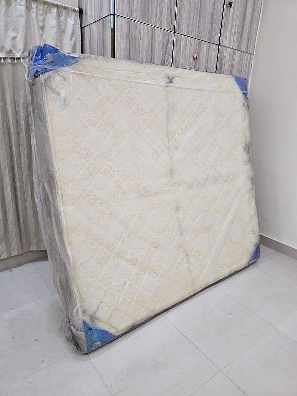 Diamond Mattress king size 10 inches 1