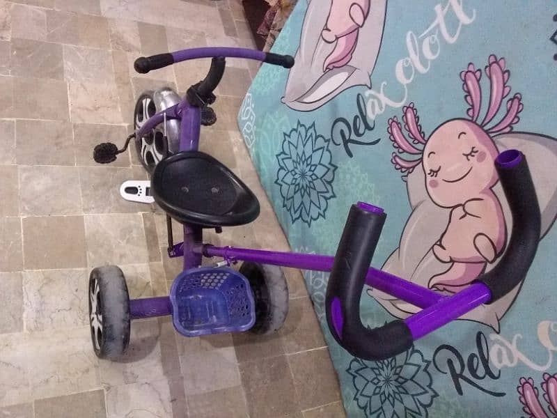 imported cycle for 3year to 5year kids price negotiable 1