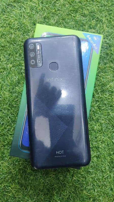 Infinix hote9 play 4/64 1