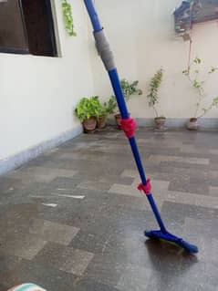 broom