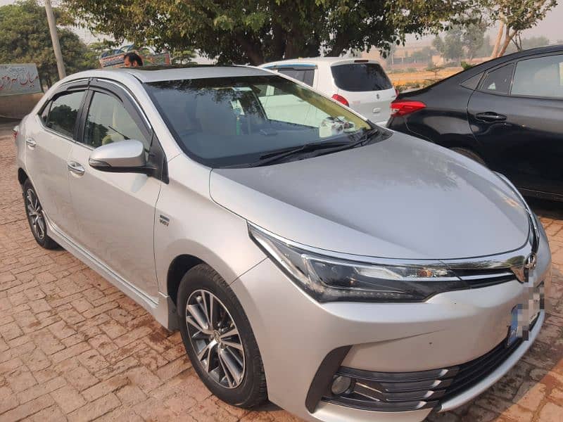 Toyota Altis Grande 2017 0