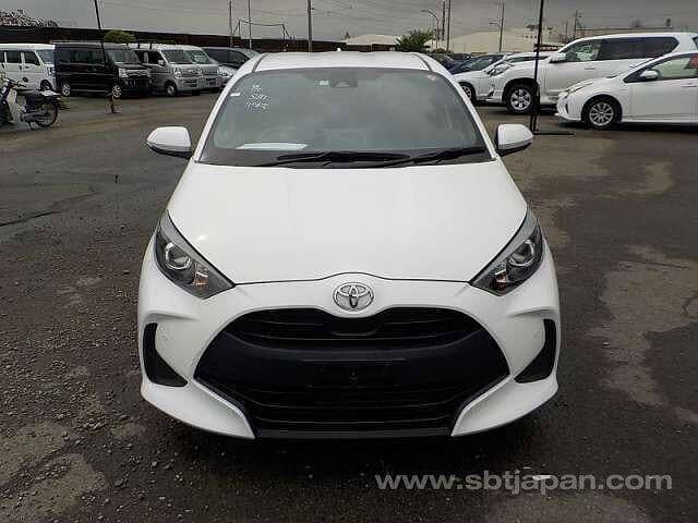 Toyota Yaris 2021 X PACKAGE PUSH START 7