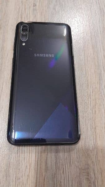 Samsung Galaxy A30s 0