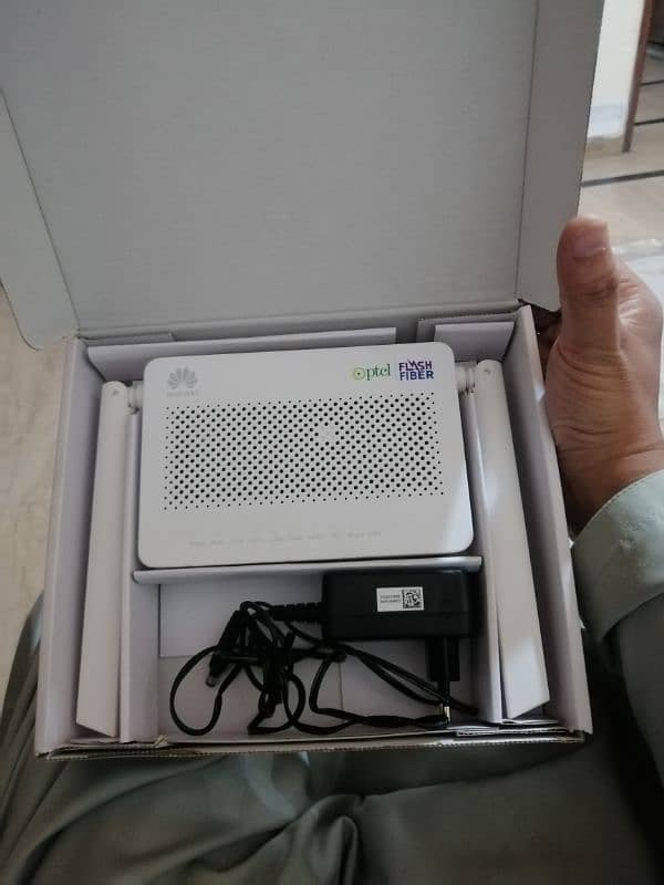 Huawei dual band GPON router 0