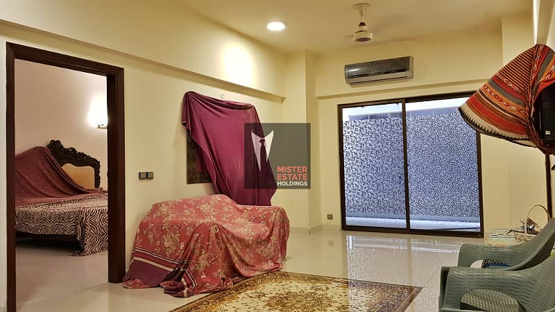 1800 Square Feet Neat And Clean West Open Apartment Off Sharah-E-Faisal In Block 6 PECHS 4