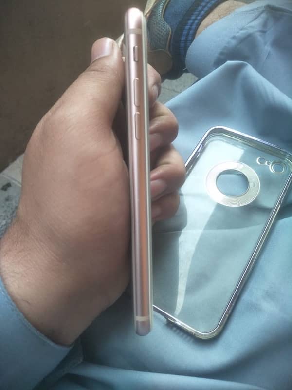 I phone 8 Non pta 64Gb All okay exchnge possible 4