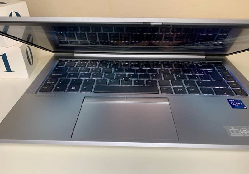 I5 Hp elitebook 840 G8 | 11th GEN | 16GB RAM 512GB SSD 8