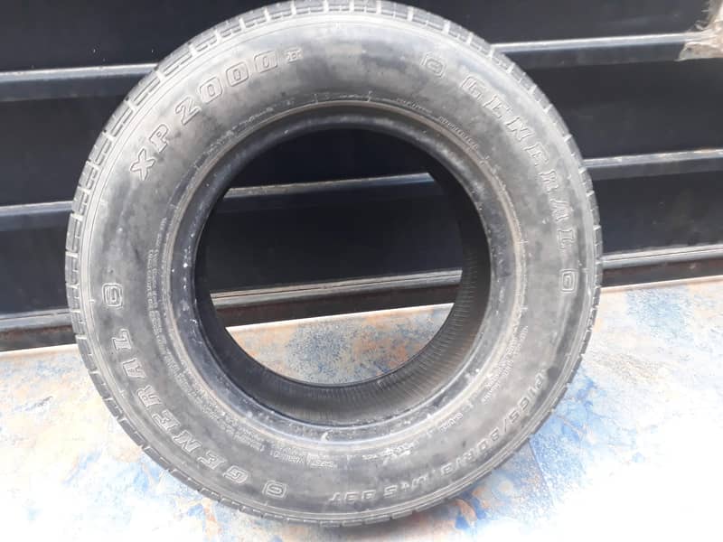 Car Tyres Available 9