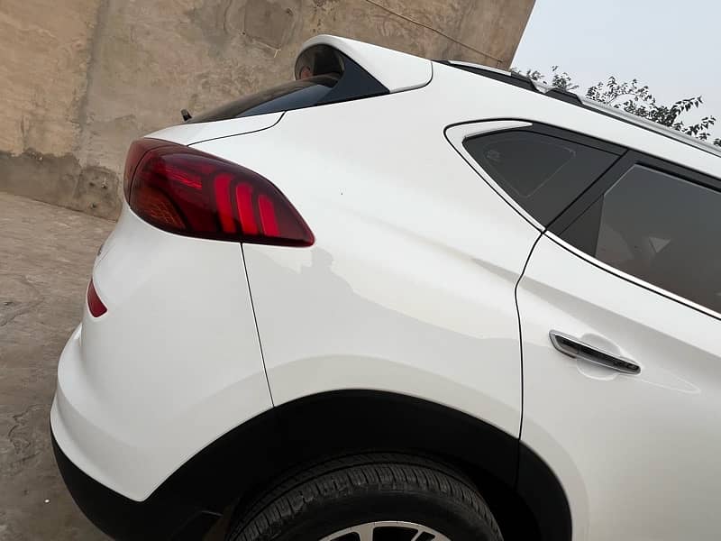 Hyundai Tucson 2023 16