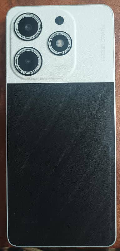 Tecno spark 10 Pro 0