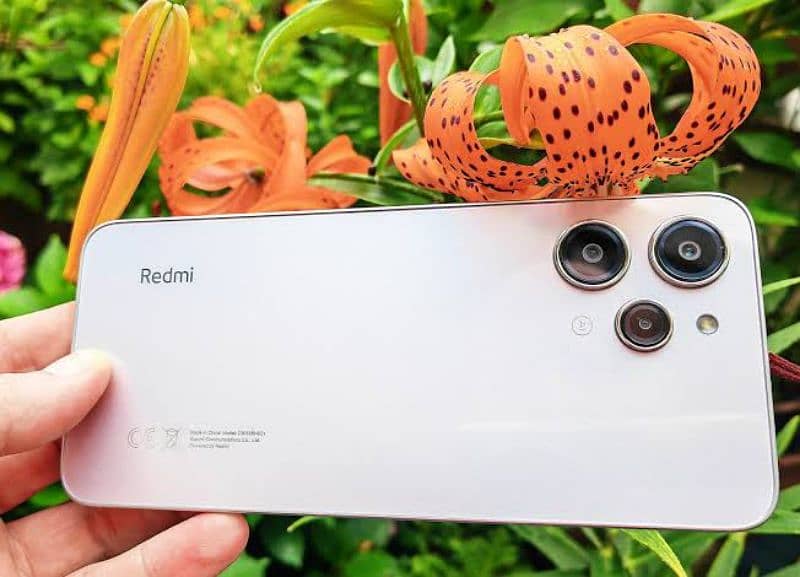 Xiaomi redmi 12 8/128 4