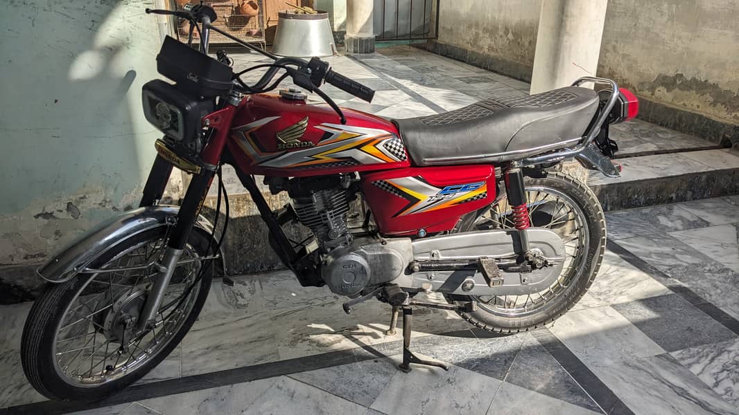 Honda CG 125 2013 3