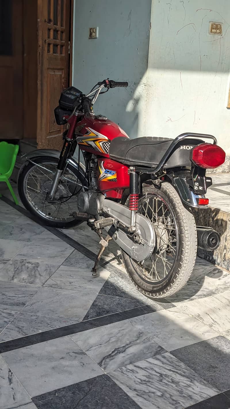 Honda CG 125 2013 5