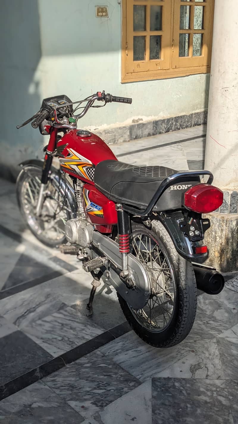 Honda CG 125 2013 6