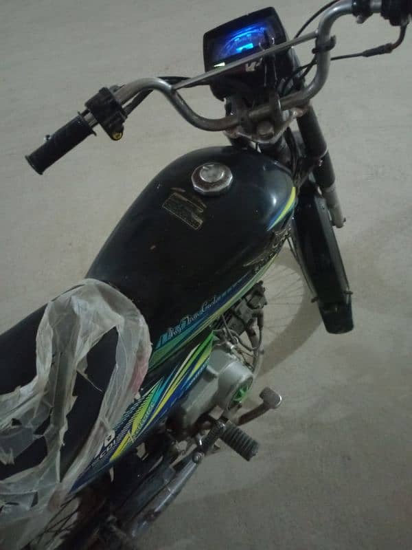 Super star 70 cc 2021 motor bike for sale in mint condition 1