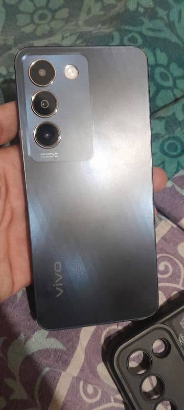 vivo y100 10 by10 condition 0