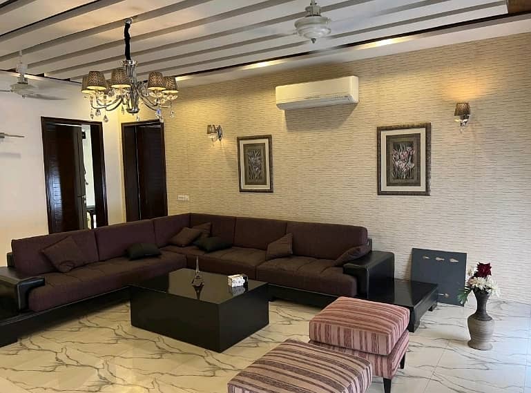 Fully Furnished 1 Kanal House For rent In DHA Phase 4 Lahore 5