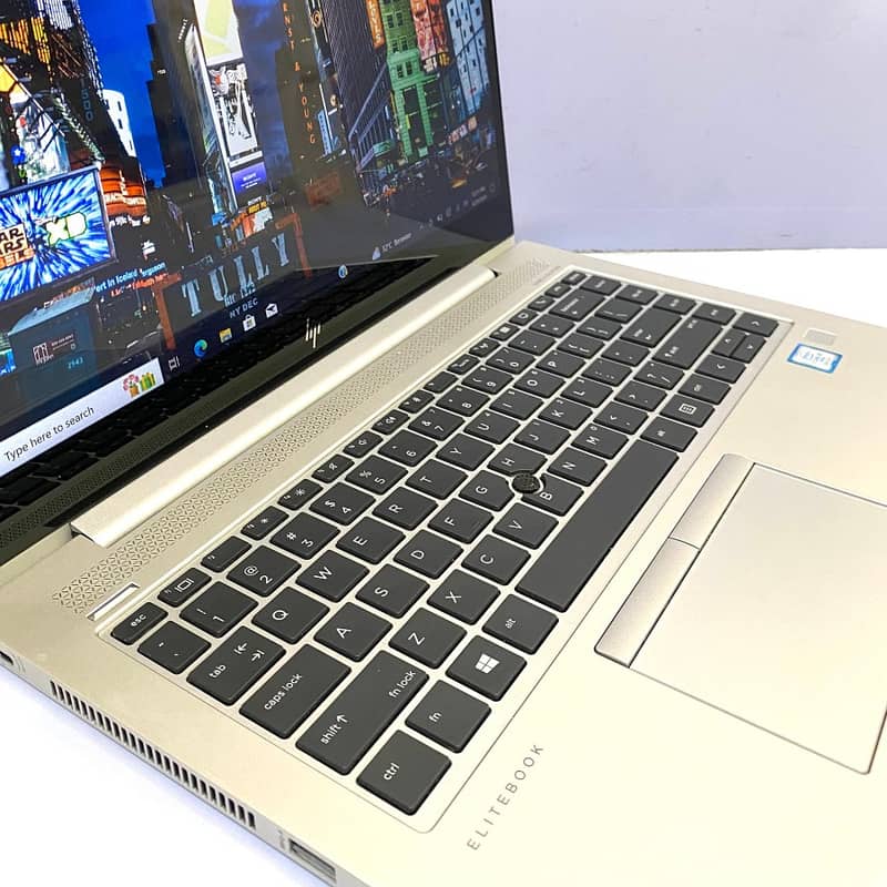 HP Elitebook 840 g5 i5 8th Gen | 8/256 2