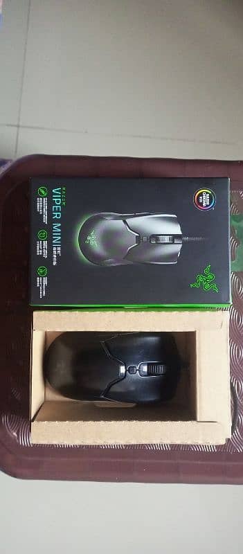 Razer Viper Mini 1