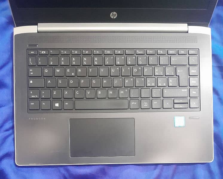 HP probook 440 G5 i5 8th gen 8 256 1