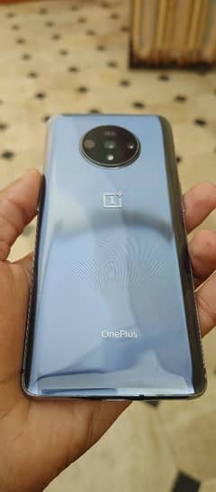 Oneplus 7t (read description)