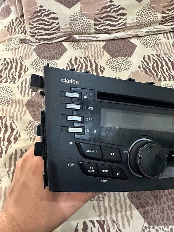 Suzuki Cultus audio player VXL genie 2