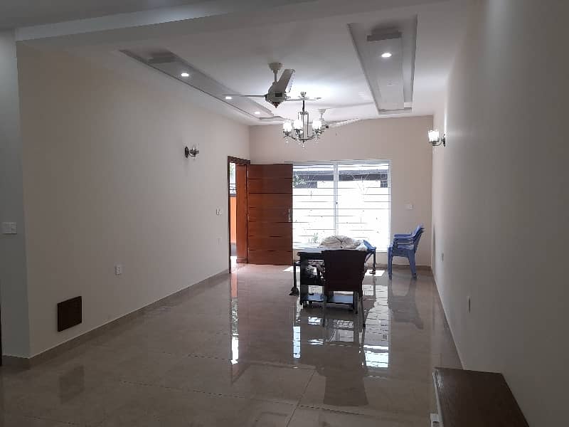 8 Marla Designer House For Sale 2