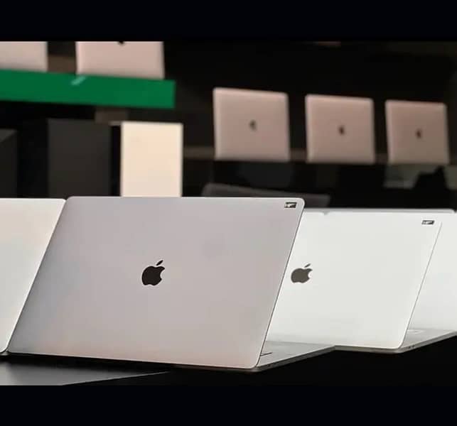 Macbook Pro 2019 16 inch i7 32GB 512GB 4GB GPU 2019 2018 0