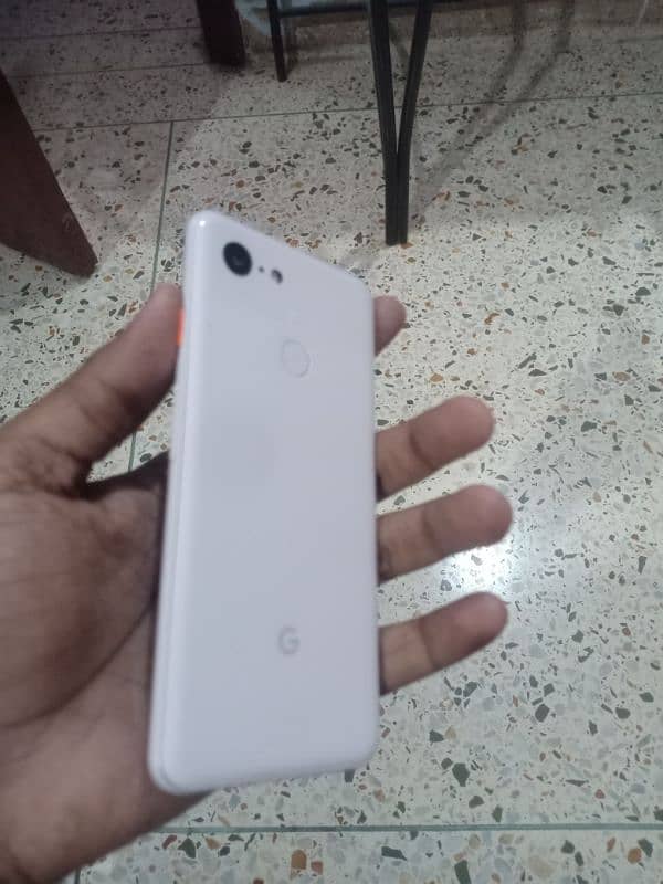 Google Pixel 3 0