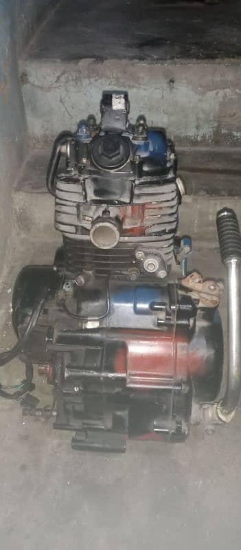 Bajaj pluser bike 180cc dubble plug  engine model 2022 1